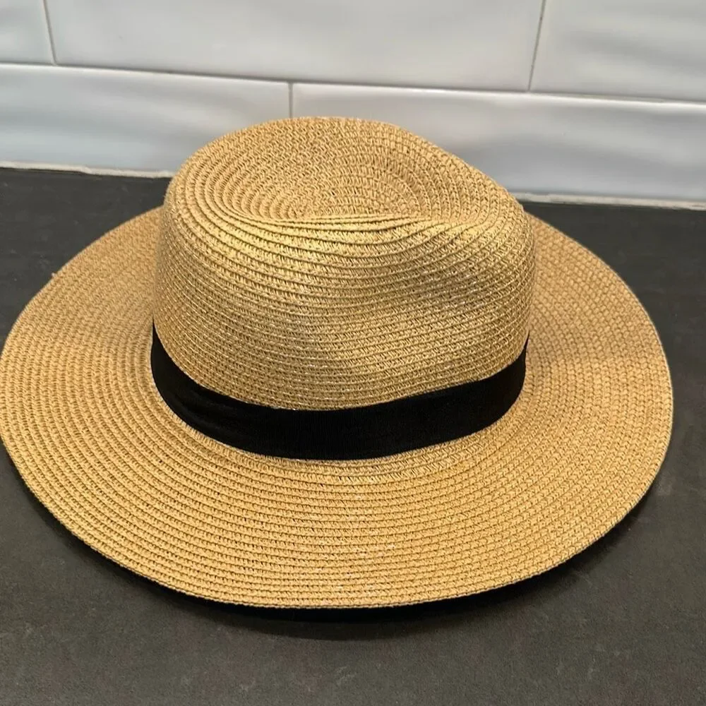 Panama Hats Wide Brim Beach Hat Ladies Straw Sun Hat-NWOT